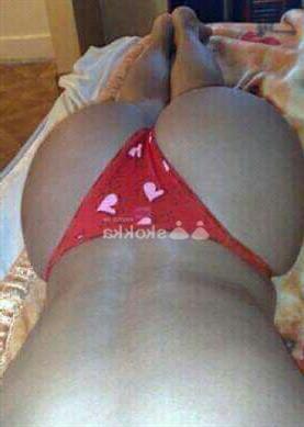 Yanzon, vip donne in Livorno id2523